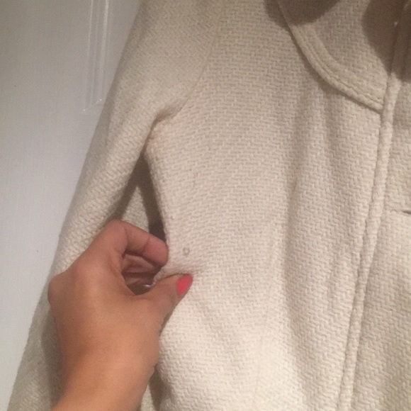 Beige Jacket - Picture 4 of 5